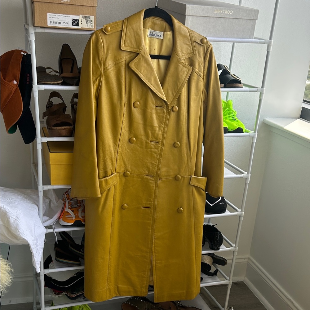 Vintage leather Yellow Coat